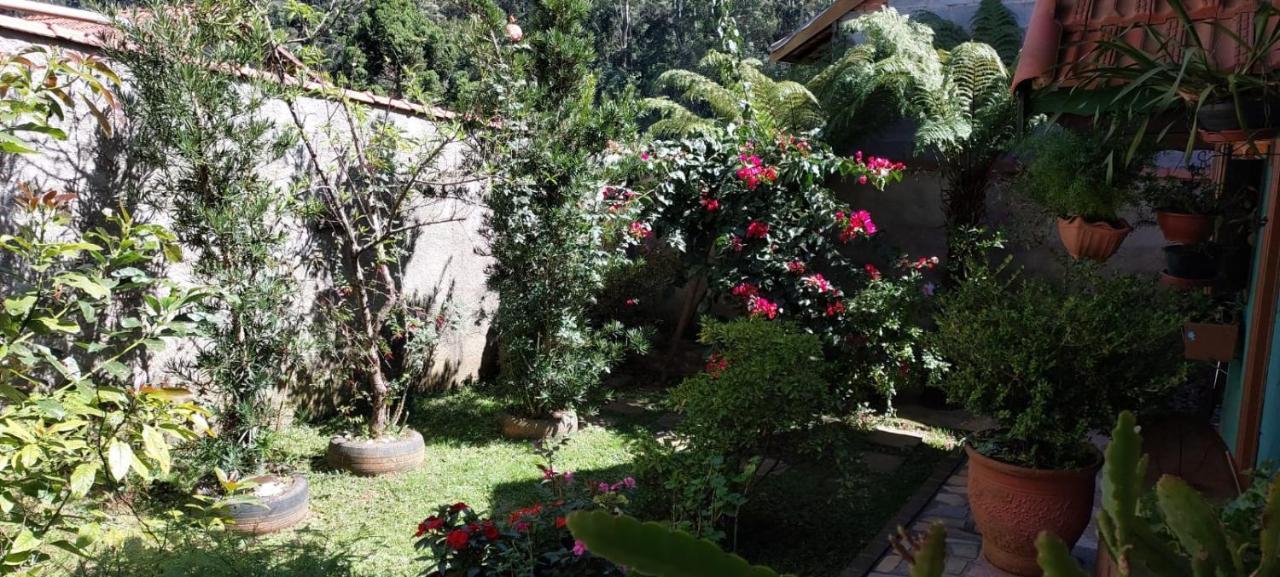 Casa Moreira´s Chalés Monte Verde  Exterior foto